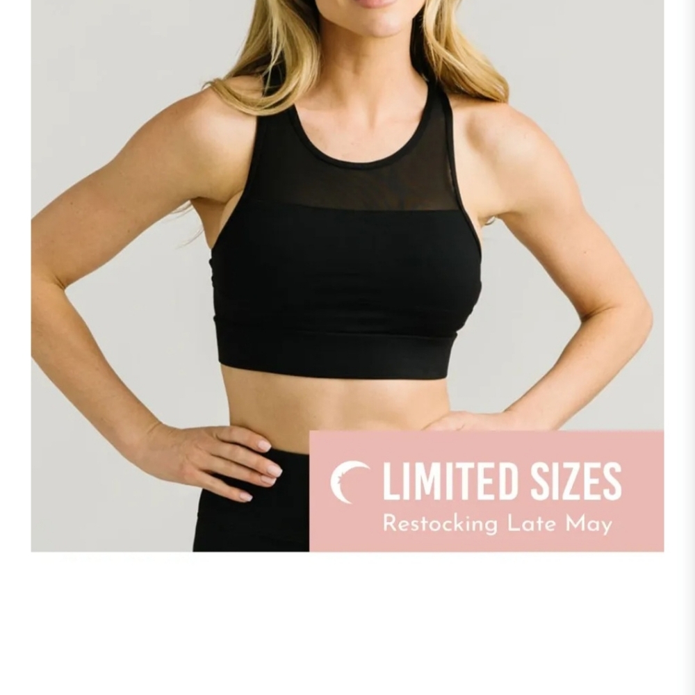 Black Women's Sports Bra